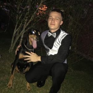 Meet your Posher, Daniel